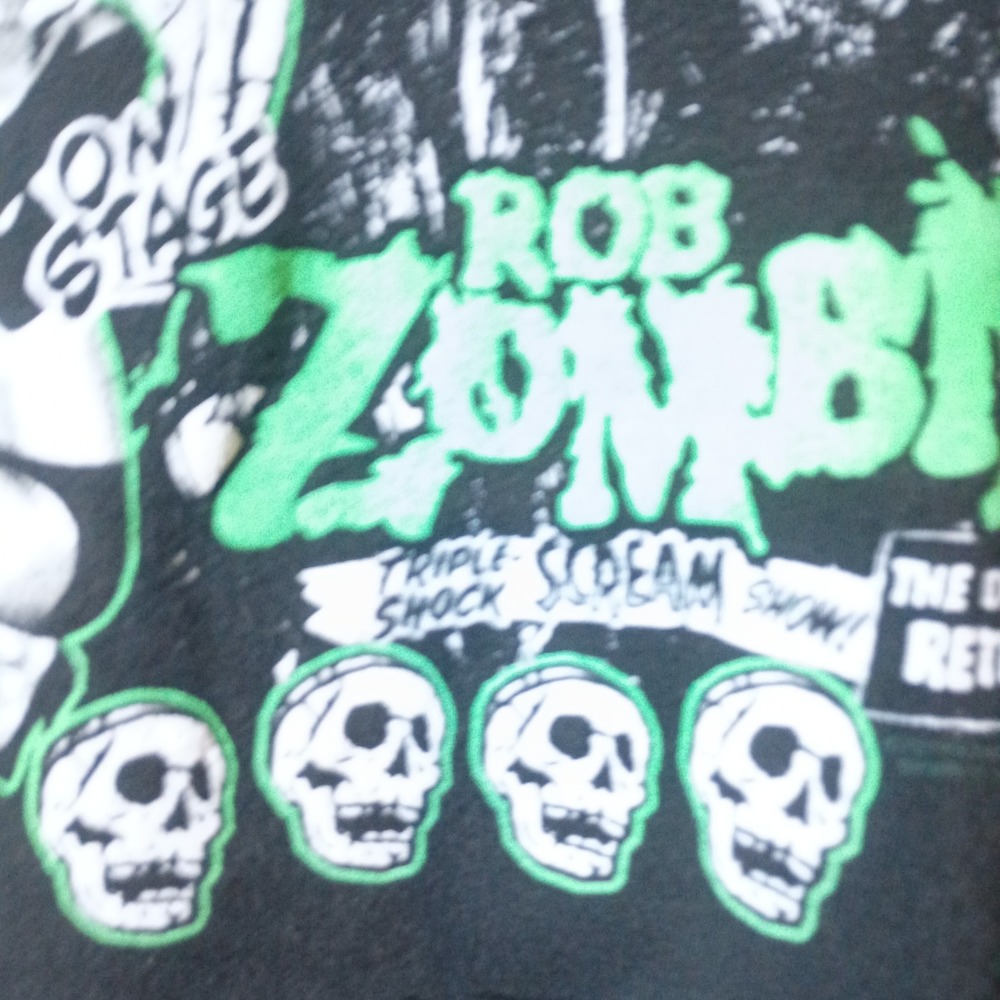 Hottopic Rob Zombie Strange, Uncanny...Cropped Hoodie Women's Large - Picture 3 of 16